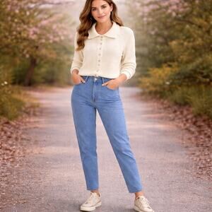 Levi's SZ 32/14 High Waisted Taper Jeans Vintage Inspired Relaxed Hip & Thigh